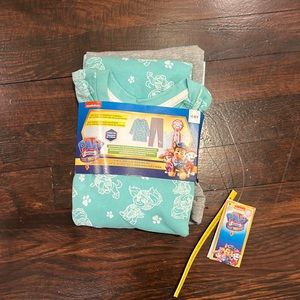 PAW PATROL - girls pajamas size 4-6y